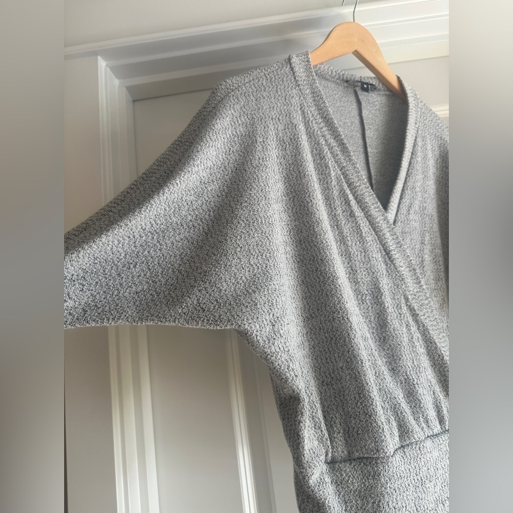 Wantable wrap-front top medium - Picture 4 of 7